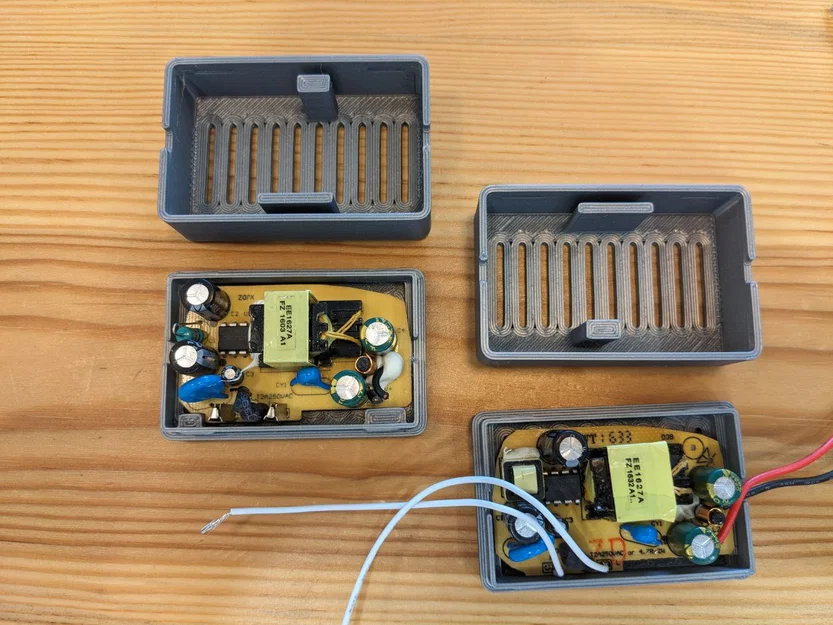 Vỏ hộp bảo vệ mô-đun nguồn 5V cho dự án DIY (Không cần ốc vít) - Image 3