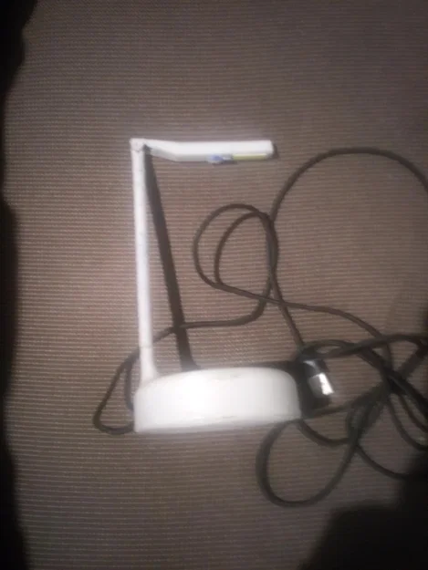 Đèn có pin (Lampka z baterią) - Image 3