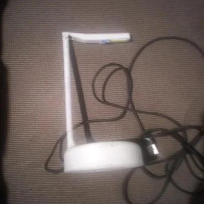 Đèn có pin (Lampka z baterią)