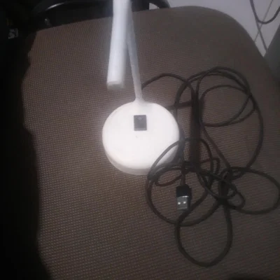 Đèn có pin (Lampka z baterią)