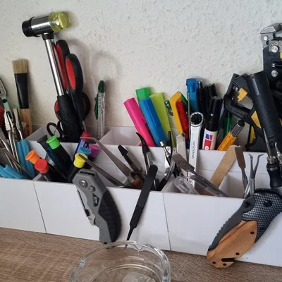 Khay Đựng Dụng Cụ Để Bàn (Basic Table Organizer) 6 Ngăn