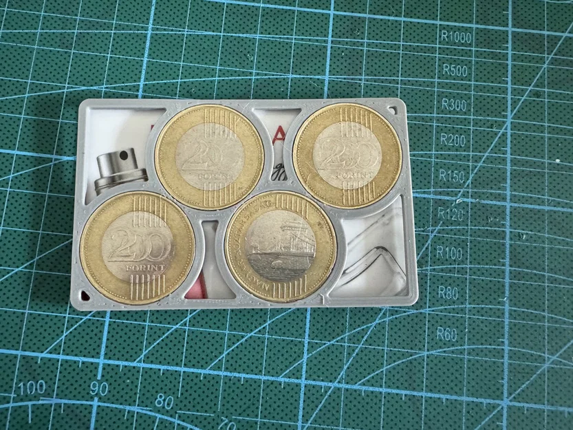 Khay đựng tiền xu nhỏ gọn kích thước thẻ tín dụng cho 200 Forint - Image 2