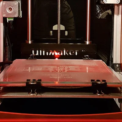 Tấm bed plate clone Ultimaker 2 – sẵn sàng cho MK2b