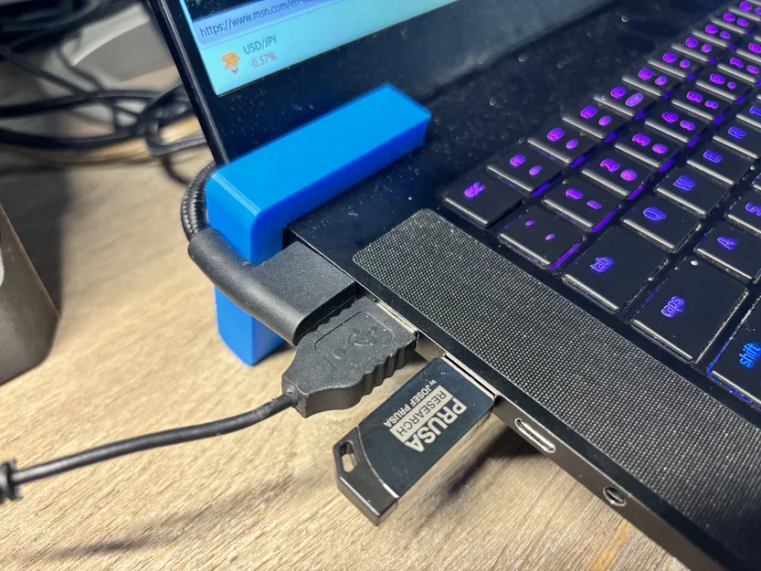 Chân đế kê laptop gaming in 3D nhỏ gọn, tản nhiệt hiệu quả - Image 3