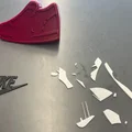 Logo Nike trên kệ giày (BẮT BUỘC scale xuống) – Nike Logo on Shoe Stand - Thumbnail 2