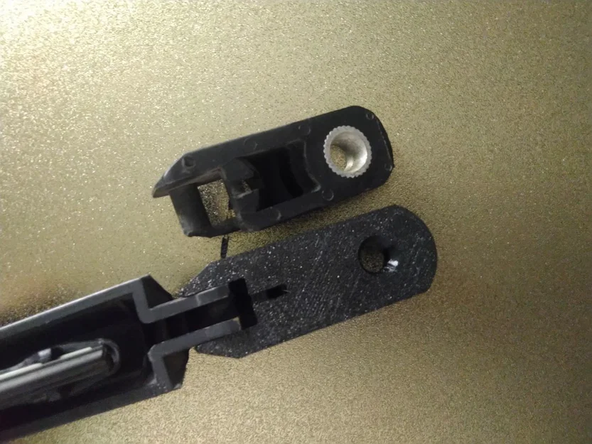 Gá/giá giữ cần gạt mưa Renault Dacia Lada (Wiper Holder) - Image 4