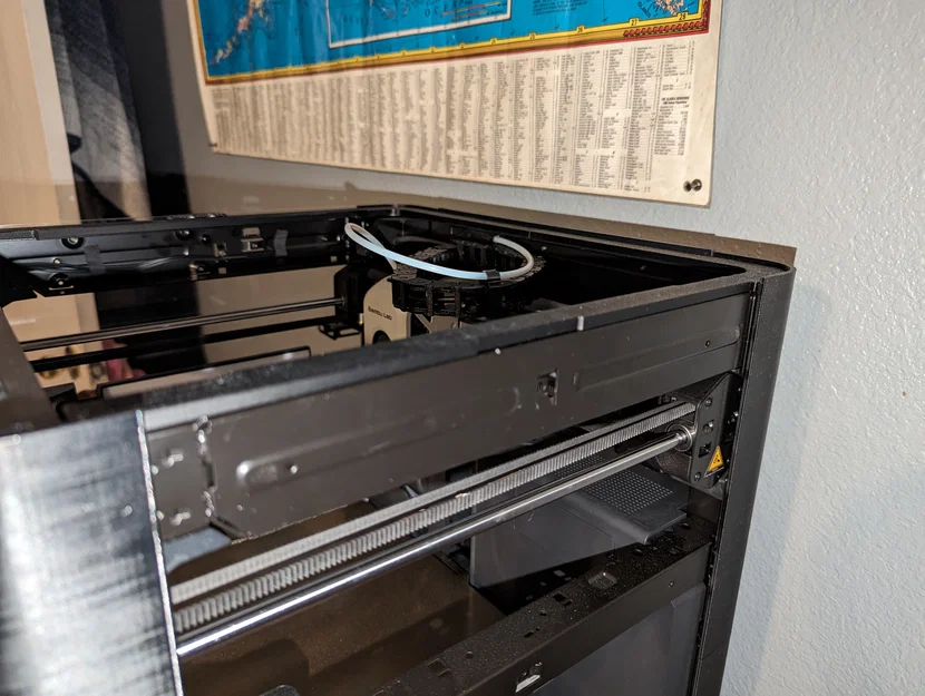 Gá đỡ kính trên cho enclosure P1P “Vision” - Image 2