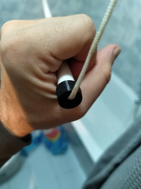 Nắp đậy thay thế cho thanh phơi quần áo gắn trần (3D Printable) - Image 2