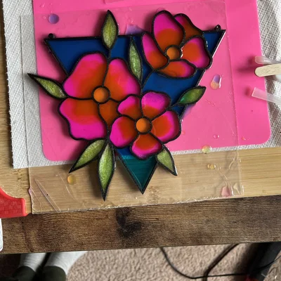 Sun Catcher Hoa Tam Giác (Triangle Flower Sun Catcher)