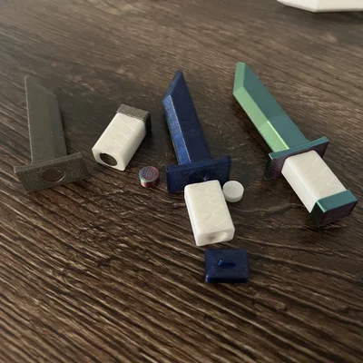 Móc Khóa Katana Nam Châm (Magnetic Katana Key Chain)