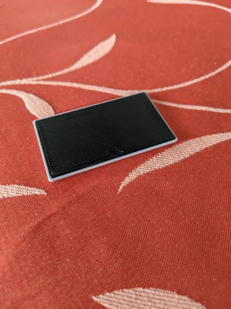 Mô hình máy tính bảng (tablet) thu nhỏ cực xinh cho đồ chơi - Image 1