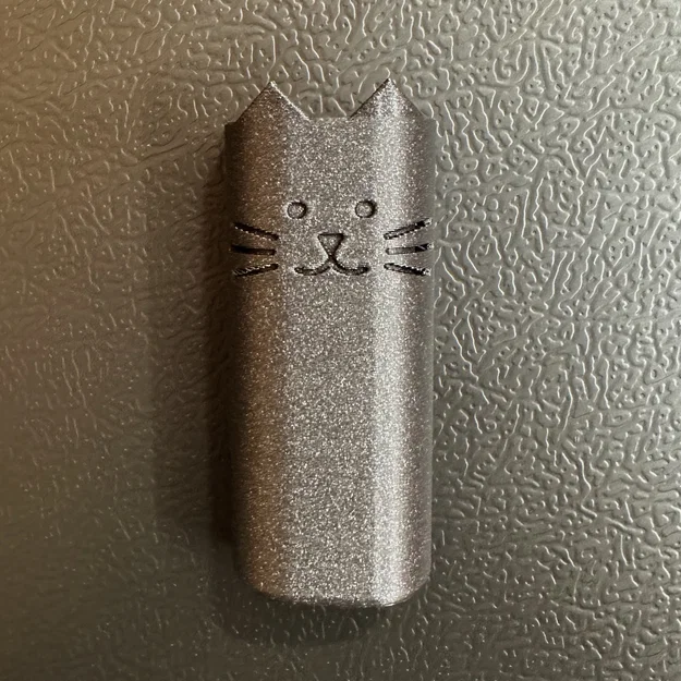 Pawsitively Handy: Ống Đựng Bút Mặt Mèo Gắn Nam Châm Cho Tủ Lạnh! - Image 2