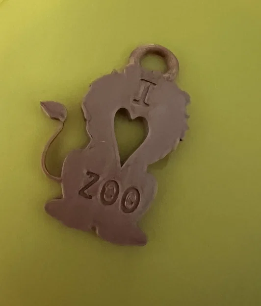 Thẻ sư tử “I love zoo” (Lion tag I love zoo) - Image 3