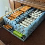 Khay/giá tổ chức pin AA & AAA