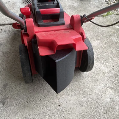 Phụ kiện máng xả cỏ 3D cho máy cắt cỏ HECHT 5035