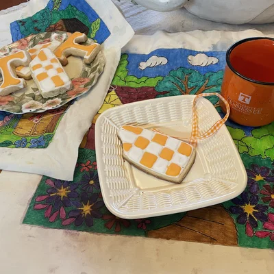 Khuôn cắt bánh Power T Cookie Cutter