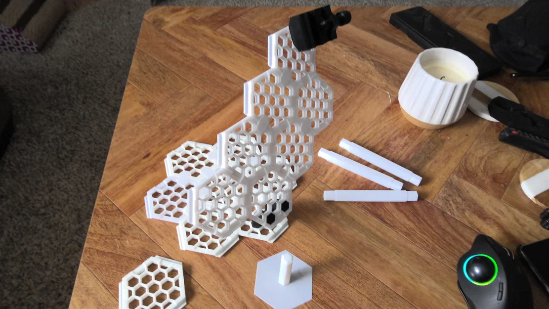 MEWA (Modular Ergonomic Workshop Aid) – Board honeycomb snap-in hỗ trợ xưởng - Image 8