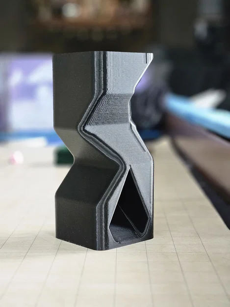 Tháp Xúc Xắc Squircular (Squircular Dice Tower) - Image 1
