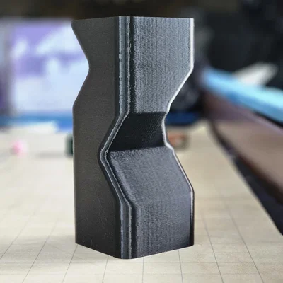 Tháp Xúc Xắc Squircular (Squircular Dice Tower)