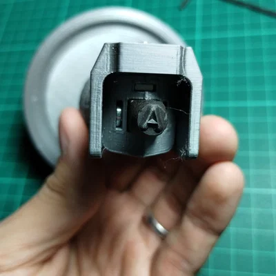 Guide ergonomic cho letter punch (đóng chữ) 4mm