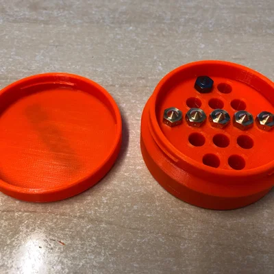 Hộp đựng nozzle vặn nắp (Screwtop Nozzle Container)