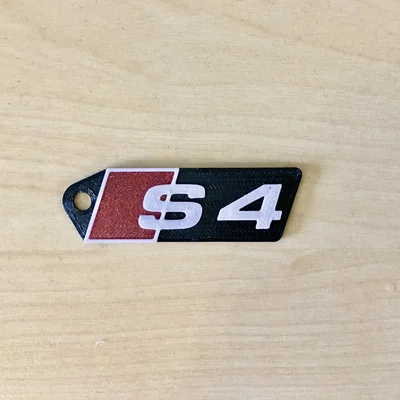 Móc khóa logo Audi S4