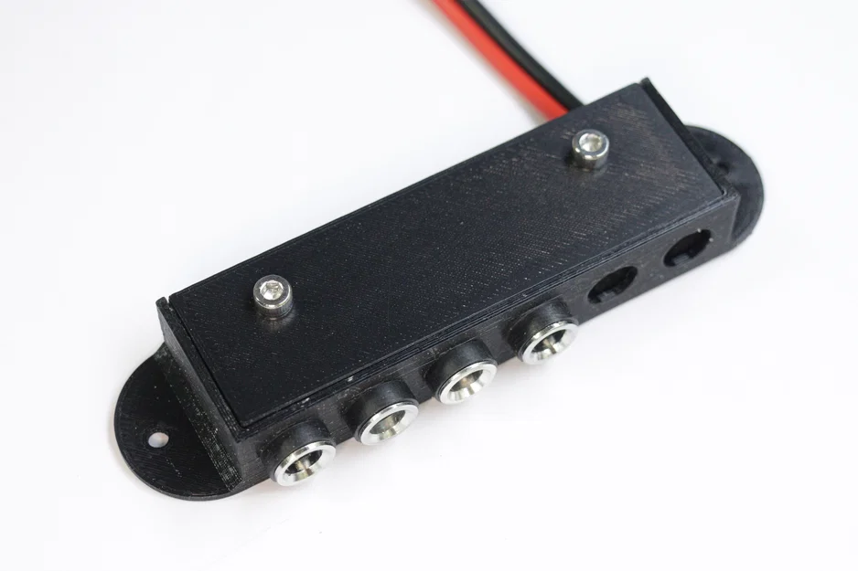 Hộp phân phối nguồn DC (DC Power Distribution Box) gọn gàng cho dự án DIY - Image 1