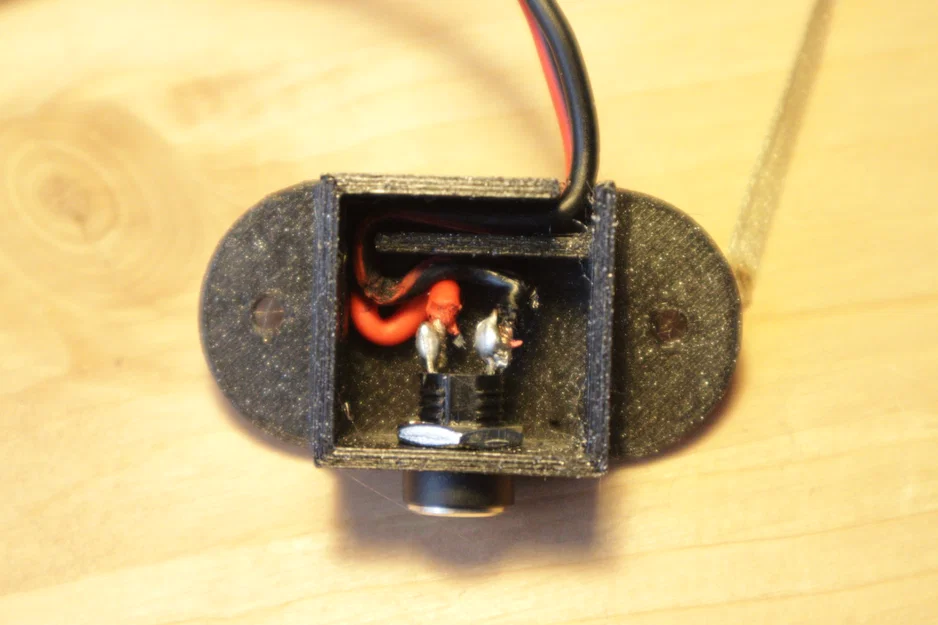 Hộp phân phối nguồn DC (DC Power Distribution Box) gọn gàng cho dự án DIY - Image 5