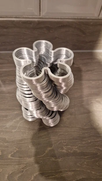 Hoa 5 cánh lò xo Slinky (Fidget) in 3D - Image 1