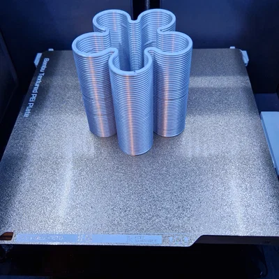 Hoa 5 cánh lò xo Slinky (Fidget) in 3D
