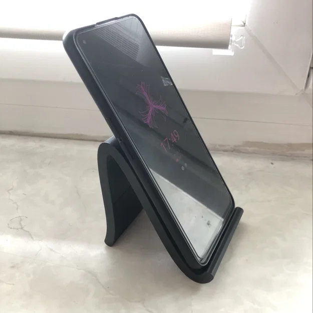 Elegant Stand: Giá đỡ điện thoại để bàn tinh tế, dễ in 3D - Image 1