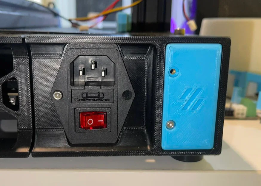 Ngàm gắn cổng nguồn IEC phía sau cho máy in Voron Switchwire - Image 1