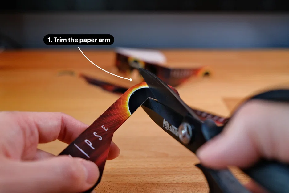 Càng kính nhật thực (Eclipse Glasses Arms) - Image 3
