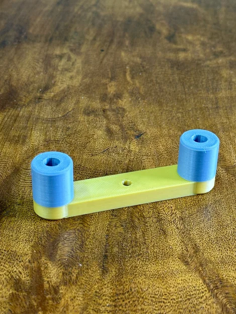 Dụng cụ định tâm khoan lỗ trên cạnh gỗ (Centre Finder) - In 3D - Image 1