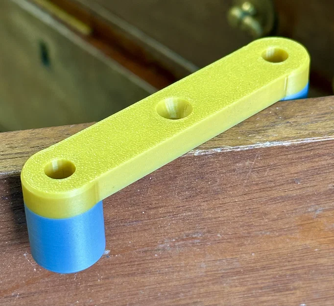 Dụng cụ định tâm khoan lỗ trên cạnh gỗ (Centre Finder) - In 3D - Image 3