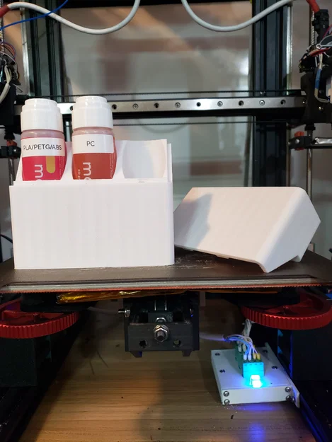 Magigoo Case - Hộp Đựng Chai Keo Magigoo Gọn Gàng Tiện Dụng - Image 1