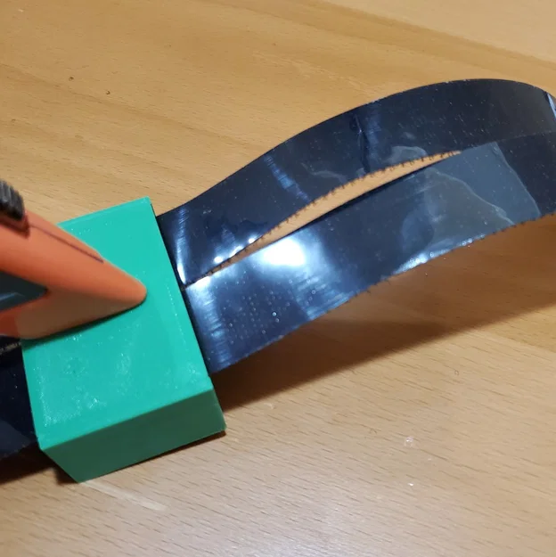 Jig cắt Velcro (Velcro cutter) - Image 1