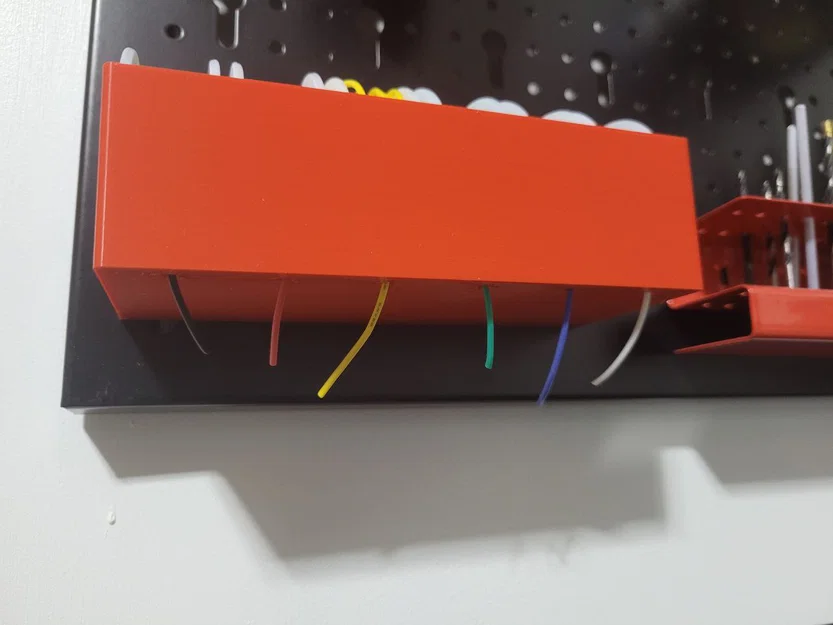 Giá đỡ cuộn dây điện gắn bảng treo có nắp đậy - Image 6