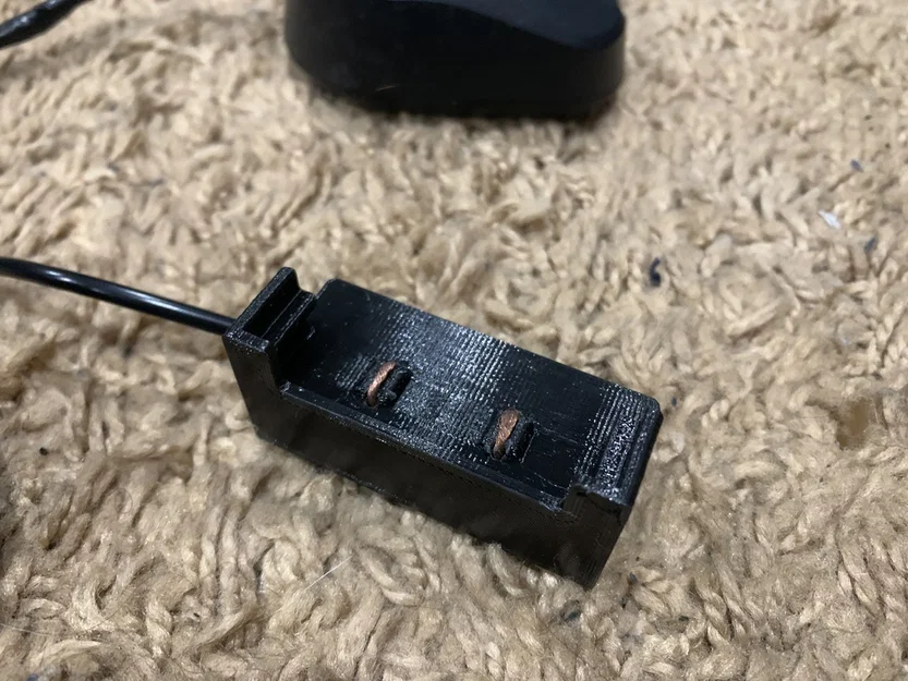 Đế sạc + chân đế Baofeng UV5R (good charger + stand) - Image 2