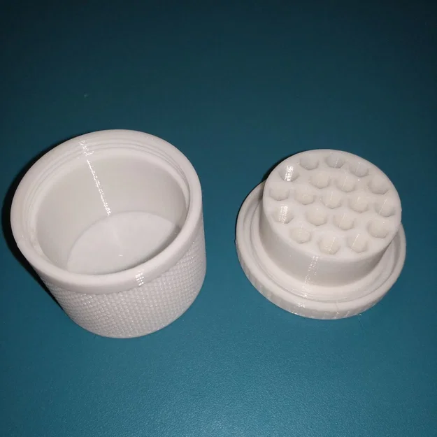 Hộp Đựng Mũi Vít 4mm (4mm Bit Storage Box) Tiện Dụng Cho Bàn Làm Việc - Image 2