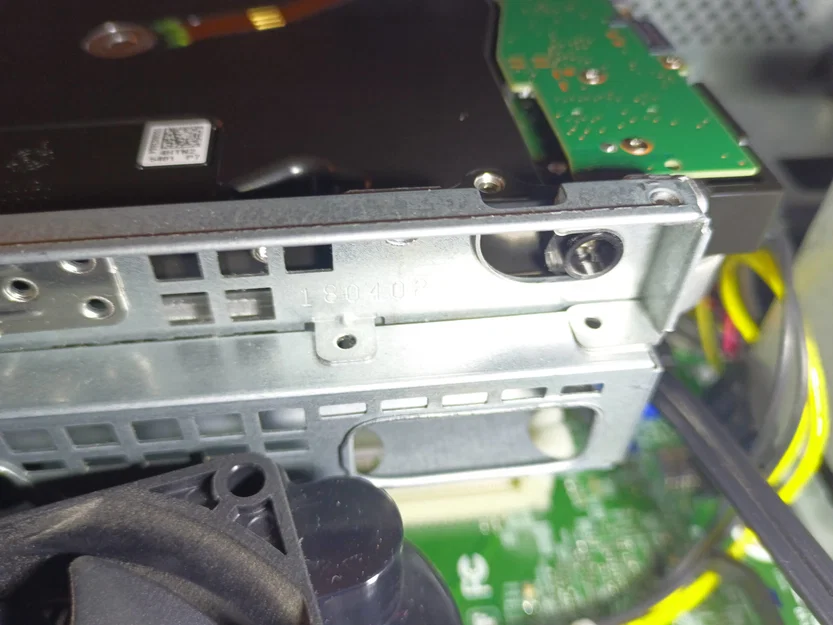 Cao su gắn ổ cứng HP Prodesk cho vít 6-32 - Image 1