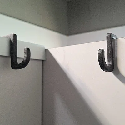 Móc/giá treo di động cho phòng tắm gym (Portable Gymnasium Bathhouse Hangers/Hooks)