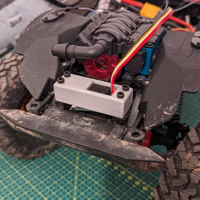 Giá đỡ công tắc ESC cho Axial SCX 10.3 (Front Switch Mount)