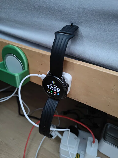 Đế sạc treo tường cho OnePlus Watch 2 - Gọn gàng, thẩm mỹ - Image 1