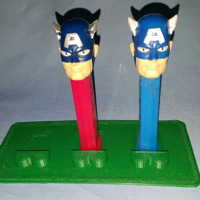 Đế trưng bày PEZ – 3 Pez Display stand base