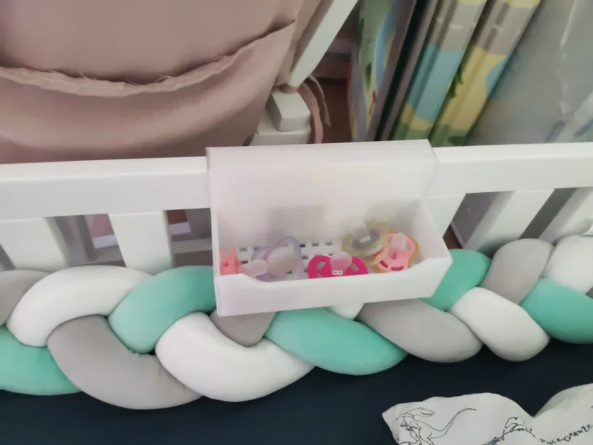 Hộp đựng ti giả gắn giường trẻ em (Pacifier bed container box) - Image 1
