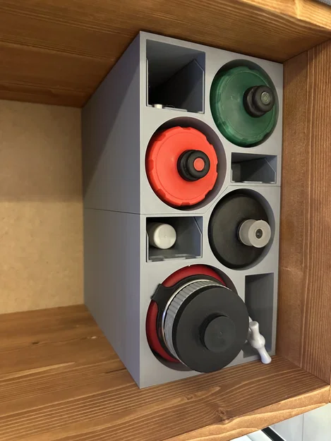 Giá đựng bình nước trong tủ (Water Bottle Cabinet Holder) - Image 1