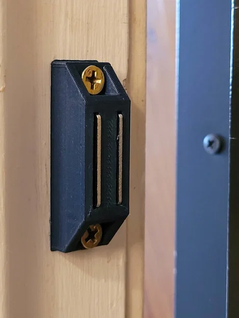 Giá đỡ nam châm dạng phẳng cho tủ và cửa trượt (Parallel Magnet Latch) - Image 1