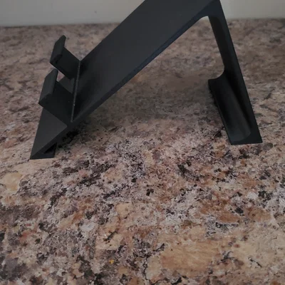 Giá đỡ điện thoại để bàn 3D đơn giản, tiện dụng (Phone Stand)