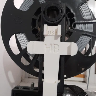 Giá treo USB và kìm cắt đa năng cho máy in 3D Ender 3
